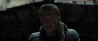 Бегущий по лезвию 2049